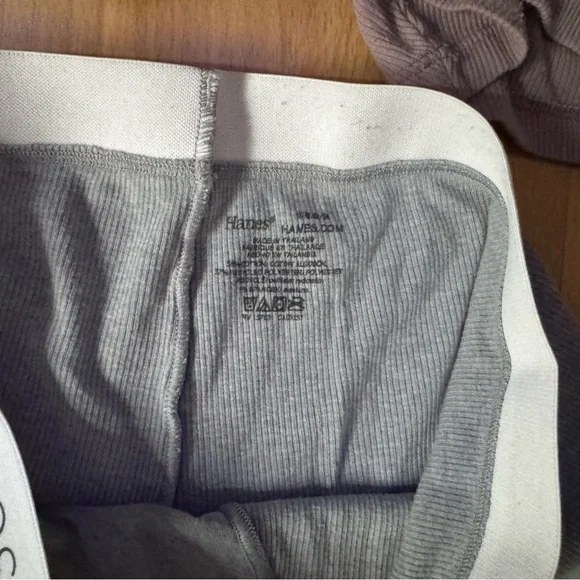 Bundle of 4 Hanes Originals Ultimate Stretch Cotton Boxer Briefs, Size: Medium - Picture 10 of 10